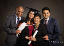 Graduation Portraits - 1 hour session plus 5x7" print