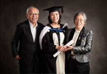 Graduation Portraits - 1 hour session plus 5x7" print